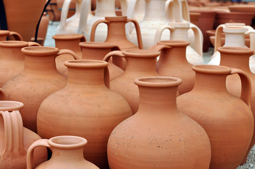 Shopping in the Algarve - traditional pots