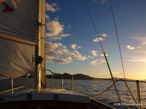 sunset sea sailing yacht e520 tasman20