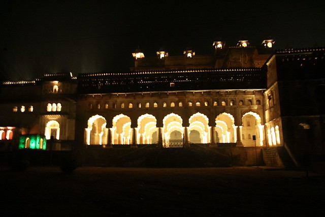 orchha sound and light show