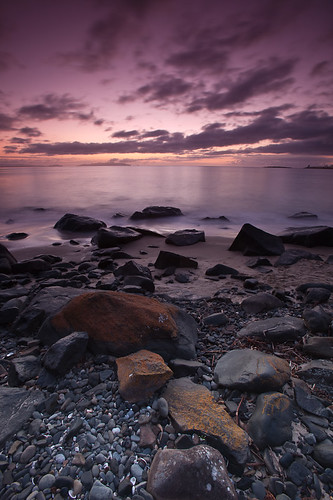 beach rocks tasmania eastcoast mayfield