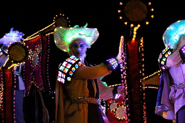 WDW Dec 2009 - SpectroMagic Parade