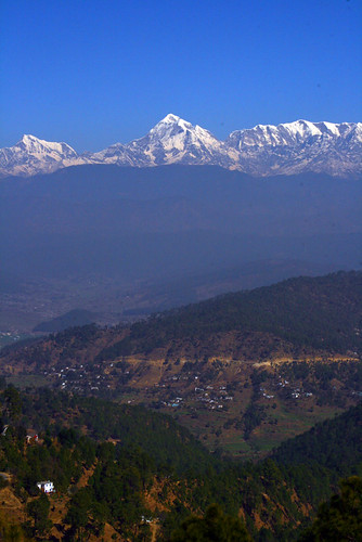 travel blue sky india mountain snow nature canon peak valley uttaranchal range kausani himalayas