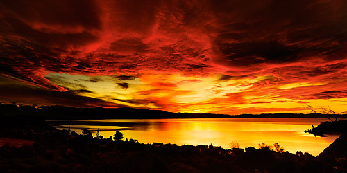 new sunset red sea sky cloud sun seascape reflection beach water silhouette yellow canon skyscape landscape golden bay coast sheep tata zealand cloudscape 1635 5d2 5dmkii