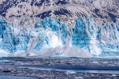 ocean blue ice water alaska crash glacier yakutat calving hubbardglacier canonef100400mmf4556lisusm canonrebelxs canoneos1000d tylermccall
