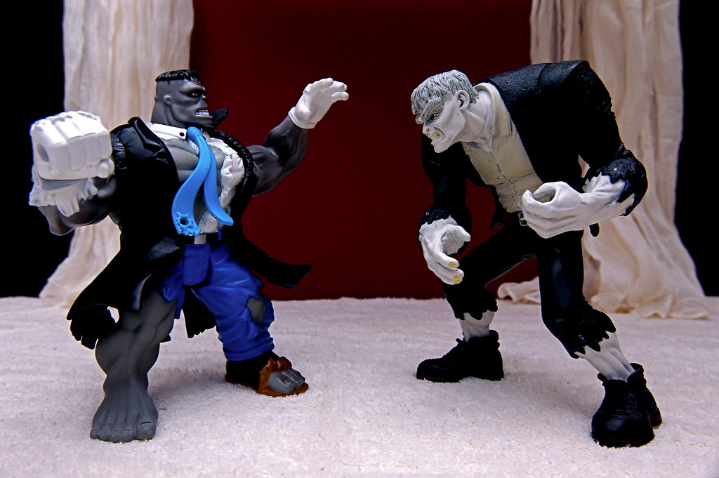 Grey Hulk vs. Soloman Grundy (65/365)