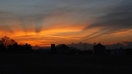 sunset barn rural geotagged farm indiana silo milton waynecounty waynecountyindiana geo:lat=39766556 geo:lon=85052558