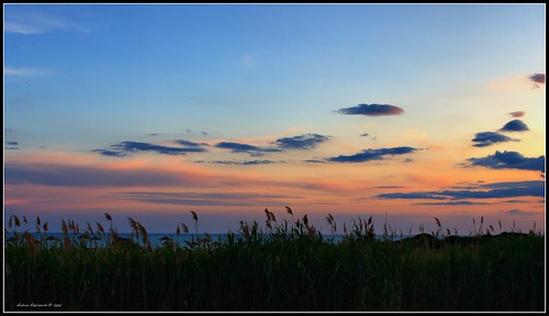 sunset sea italy beach clouds geotagged italia raw tramonto nuvole mare sicily zuiko spiaggia hdr highdynamicrange sicilia notripod oly fourthird quattroterzi olympuse510 zd1442mm geo:lat=37109955 rapis60 andrearapisarda marinadibutera yourwonderland geo:lon=14078465