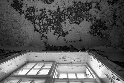 decay ghost haunted horror electroshock lobotomy abounded naustvik canoneos40d liermentalhospital aboundedbuilding jarlenaustvik gamleliermentalsykehus oldliermentalhospital liermentalinstitution