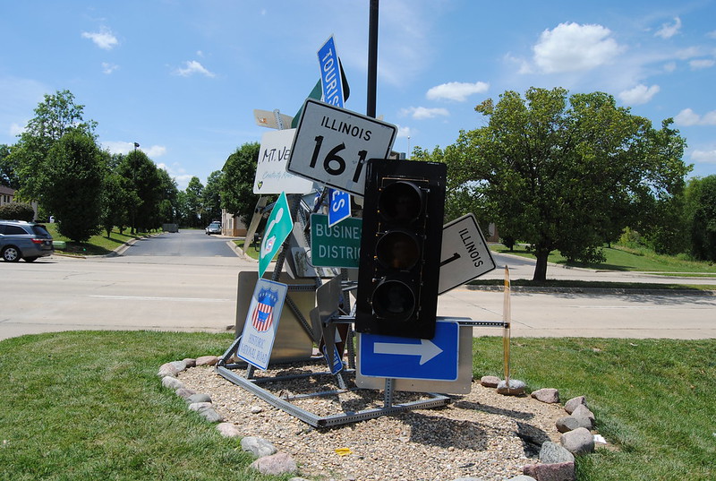 Road Sign Art, Mount Vernon, IL