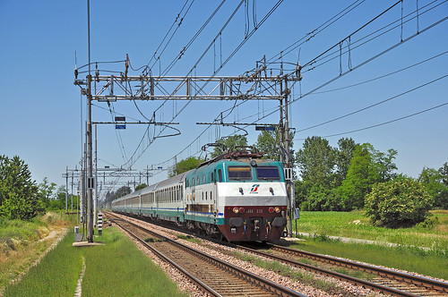 railroad railway trains bahn lombardia tartaruga mau ferrovia treni pavese e444r nikond90 alpc ic611