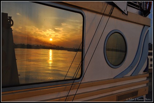 cruise sky cloud colour reflection sunrise boat nile edfu