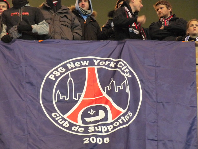 PSG Club New York lors de PSG 4-0 Grenoble