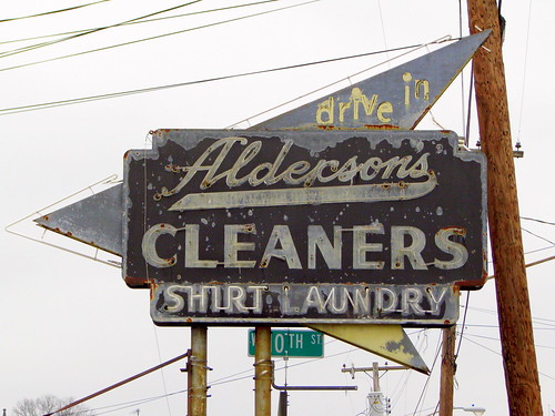 Alderson's Cleaners Neon Sign