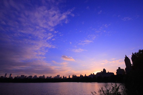 blue sunset panorama lake newyork sunshine skyline cityscape view purple centralpark reservoir