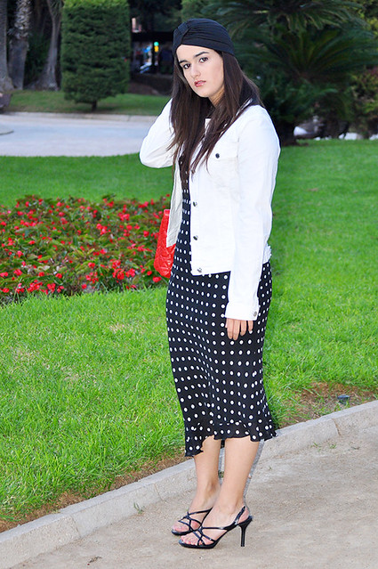 valencia something fashion blogger spain influencer streetstyle turban vintage polka dot dress_0070