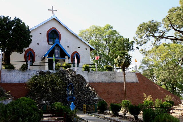 kasauli church