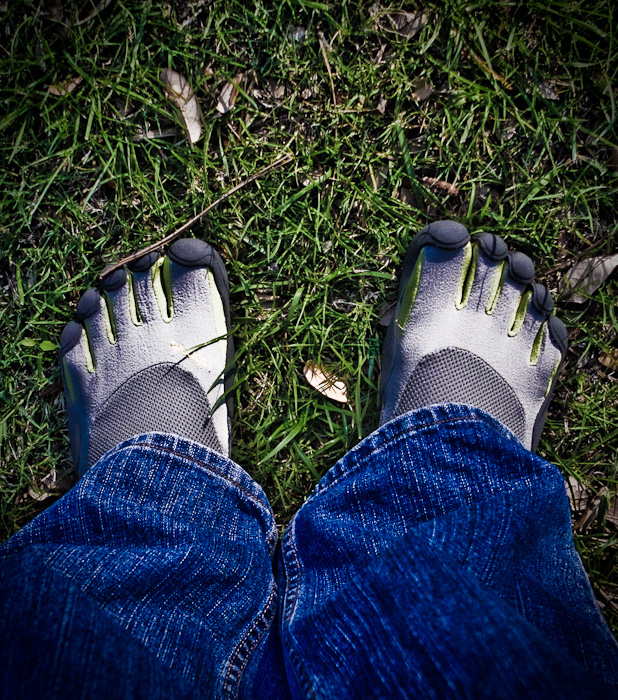 Vibram Five Finger Toe Running Shoes: Comfortable in the Grass