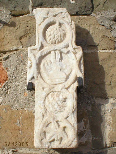 stone pietra maran piera bassorilievo maranolagunare