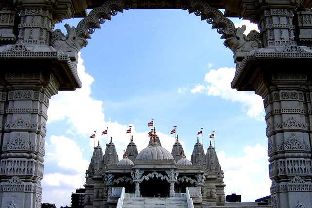 Neasden Temple - Shree Swaminarayan Hindu Mandir