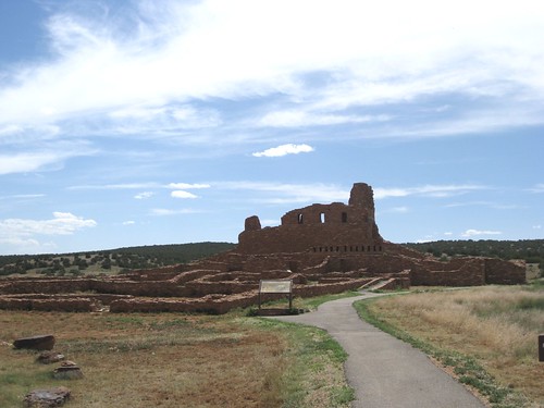 newmexico americanindians abo missionaries franciscans salinaspueblomissionsnationalmonument puebloans moutainair nmtemp