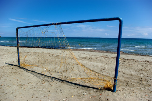 shadow sea beach hellas greece nets goalpost kyllini smcpentaxda1855mmf3556al ileia pentaxk200d