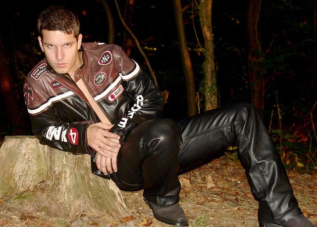 Leather Gay Pics 2