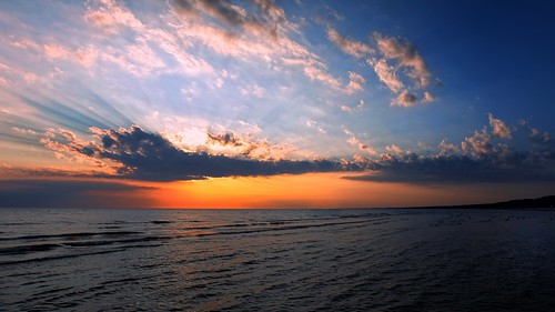 morning sea water sunrise aqua day latvia jurmala lettonie юрмала kauguri ilobsterit pwpartlycloudy