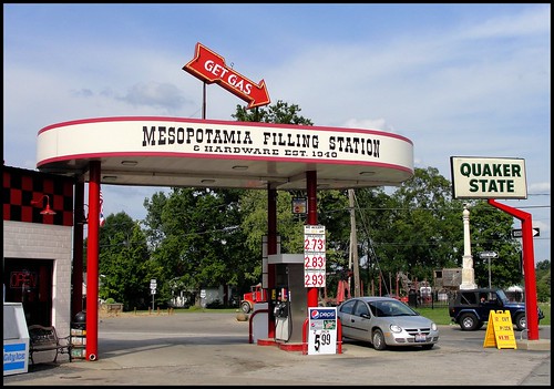 ohio signs station gas business generalstore northeast mesopotamia trumbull carryout westernreserve oh87 oh45 erjkprunczyk oh534
