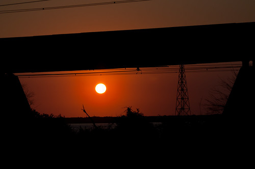 train sunrise delawareriver pictureaday