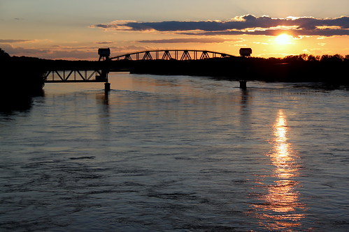 railroad bridge sunset river texas katy mo trail missouri kansas mkt booneville
