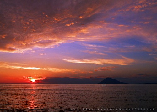 sunset sea beach indonesia afternoon northsulawesi sulawesi manado celebes naturesfinest supershot justclouds northcelebes