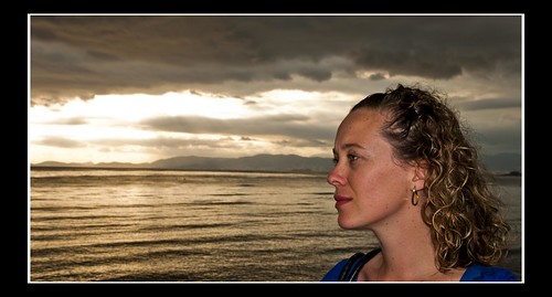 ocean sunset sea sky water female mouth nose model eyes mediterranean afternoon cloudy dusk overcast ears femalemodel earrings 365 curlyhair afternoonsun sunsetting raysoflight project365 themediterranean 365dayproject thefiancée nosurfhere lookawayfromthecamera