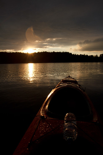 las light sunset sky lake forest river europe colours mazury poland polska kayaking canoeing jezioro rzeka kajaki krutynia spływ masuria zgon warmianmasurianvoivodeship