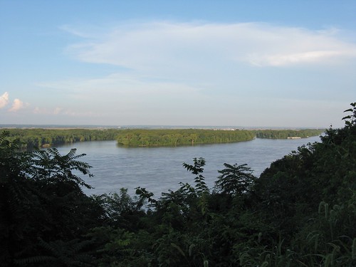 trees river island horizon missouri mississippiriver southeast hannibal jacksonisland