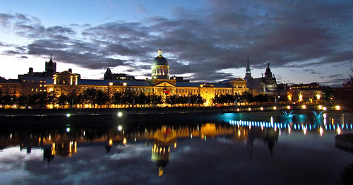 sky reflection water canon evening interestingness downtown market dusk montreal handheld oldmontreal marchébonsecours explored theunforgettablepictures reflectionslovers 3652010 2010yip sx30is canonpowershotsx30is ishouldtrytobenotsolazyandcarryatipod
