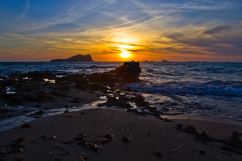 sunset sea cloud sun mer sol rock canon atardecer mar mare playa ibiza 7d eivissa ocaso solei nube rocas baleares