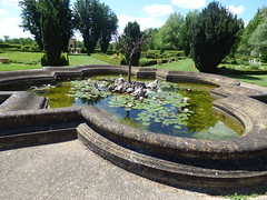 Château de Cormatin - the gardens - pond