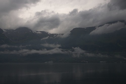 fietsvakantie norway fjord sørfjord laaghangendewolken fjordkust landschap landscape