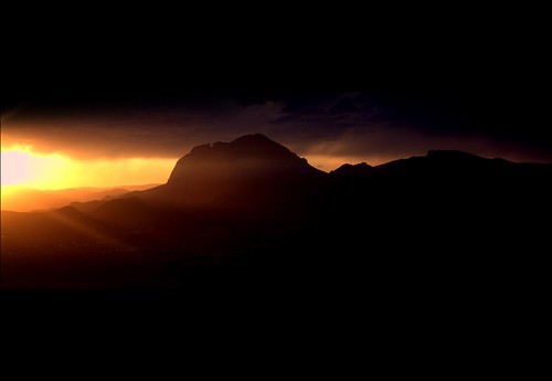 sunset mountains landscape spain sundown dusk alicante sunrays costablanca unzie vanagram sierracortina leeunsworth elpuigcampana