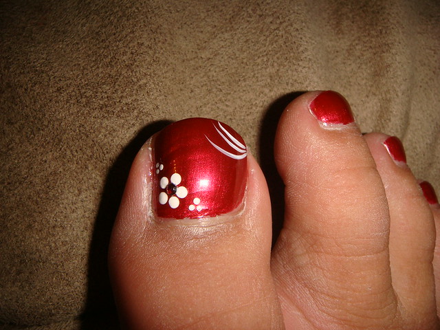 06- Close-up of big-toe nail art! | Flickr - Photo Sharing!