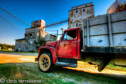 old sunset red rural truck rust louisiana colorful decay farm rustic hdr goldenhour manufacturing