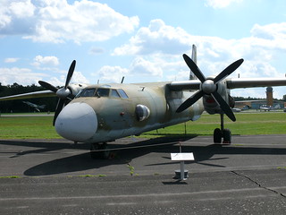 Antonow An-26