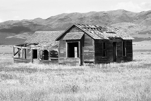 bw house abandoned landscape idaho prairie pioneers 900 ut2005 almo