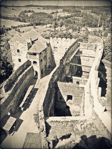 castle stone sepia ruins gothic ruin poland polska medieval tone toning bolkow bolków