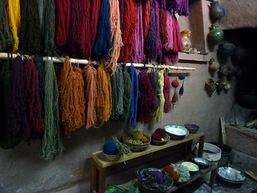 travel wool alpaca peru inca cuzco sweater tour village cusco sacredvalley incan handycrafts chinchero
