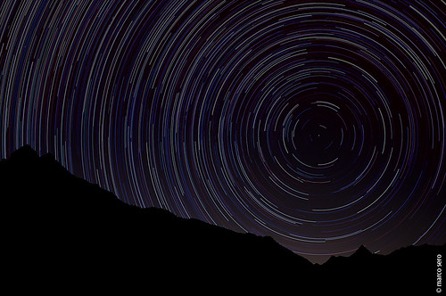mountain tree canon stars eos star landscapes trails marco mm 55 montagna 250 stelle sero 450d flickraward flickraward5 flickrawardgallery