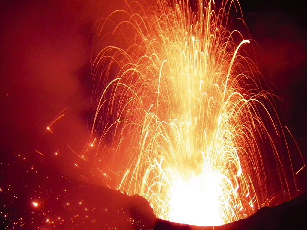 Yasur Volcano explosion 9