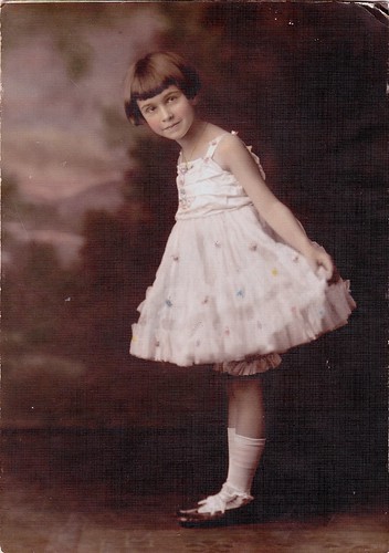 family 1920s ohio vintage grandmother dayton handtinting partydress helenmturner