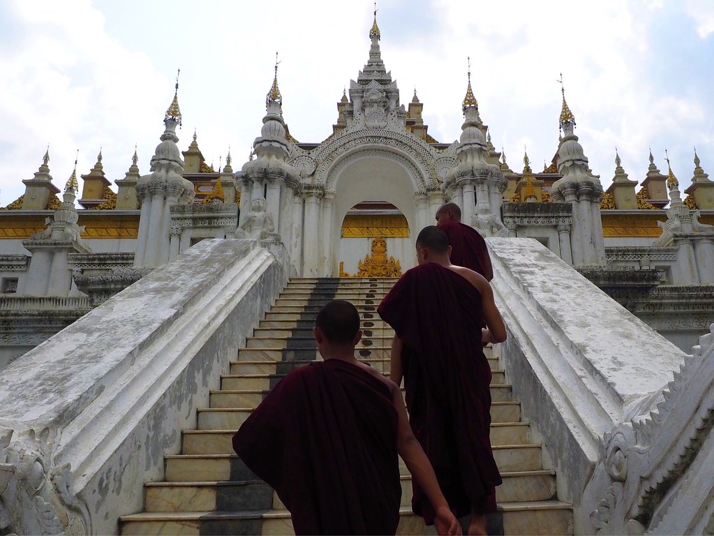 Atumashi luostari Mandalay
