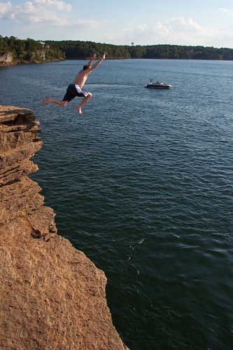 park lake swimming jump cliffs arkansas hebersprings greersferrylake damsitepark